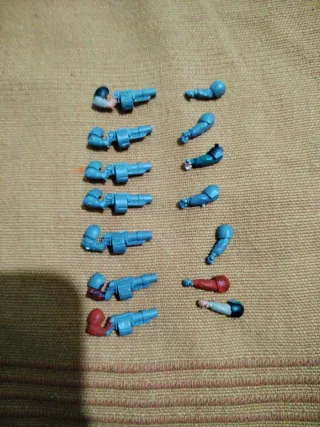 Warhammer 40k Brazos y Armas