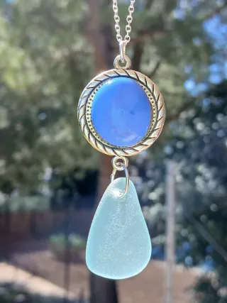 Colgante cristal de mar azul y turquesa