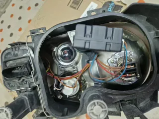 Faro Izquierdo VW Golf IV 2004