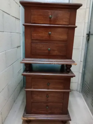 2 Cómoda de madera con 3 cajones