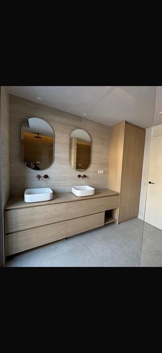 Carpintero con mas de 20 años de experiencia