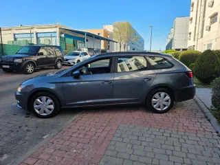SEAT Leon 1.6 TDI 115 Reference Familiar