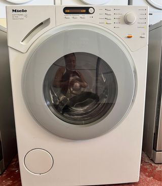 LAVADORA MIELE DE 8 KILOS CLASE A+++