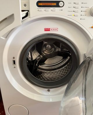 LAVADORA MIELE DE 8 KILOS CLASE A+++