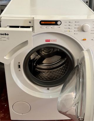 LAVADORA MIELE DE 8 KILOS CLASE A+++