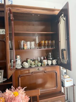 Mueble Comedor Madera y Cristal