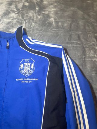 Chaqueta Adidas FVS