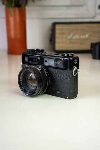 Cámara analógica Yashica