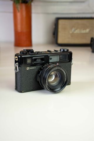 Cámara analógica Yashica