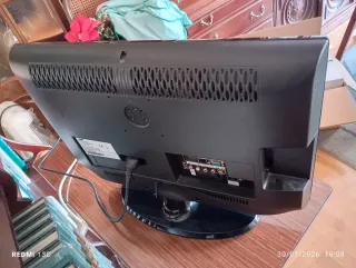 Televisor Samsung con Mando