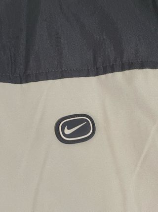 Chaqueta Nike Vintage 90s Puffer Gris Blanca