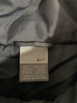 Chaqueta Nike Vintage 90s Puffer Gris Blanca