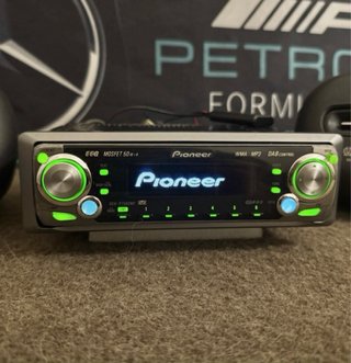 Pioneer DEH-P7500MP - perfecto estado salida Sub