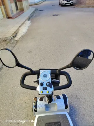 Moto para mayores Aliferro
