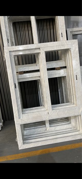 Carpintero de aluminio