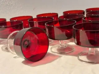 13 Bicchieri Arcoroc Vintage Rossi