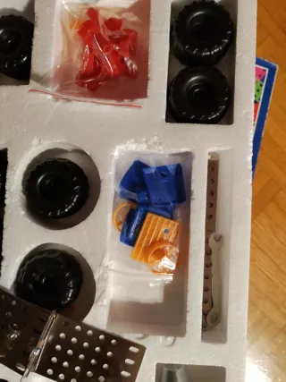 Camion Grua Construzione Metallo Dinova 278 Pezzi