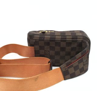 Louis Vuitton Damier riñonera cinturon piel