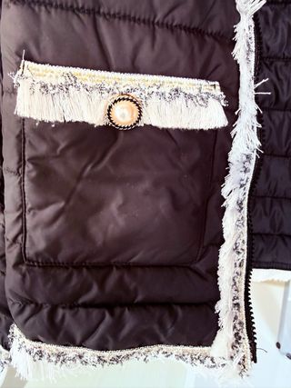 Plumífero tipo Chanel negro