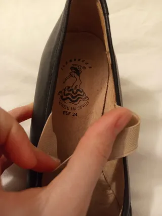 Zapatos de flamenco negros