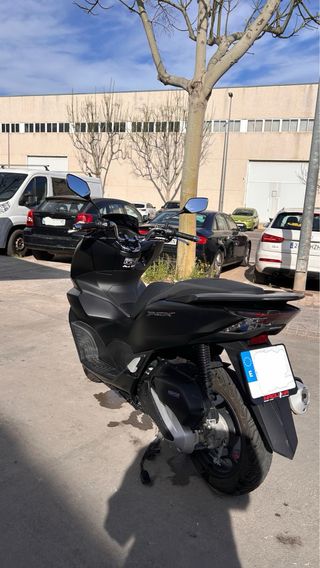 Honda PCX 125 Negra