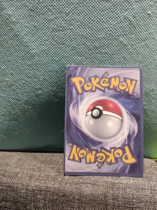 Carta Pokémon Pikachu Vuelo Edición Limitada