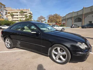 Mercedes-Benz  CLK 2004