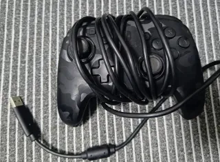 Nintendo Switch + 3 Juegos y Accesorios