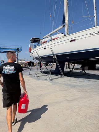Mecanico de embarcaciones nauticas motos y barcos