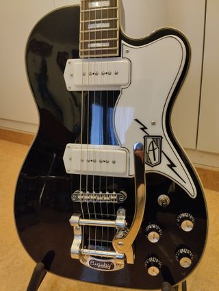 Eastwood Airline Tuxedo CB Guitarra