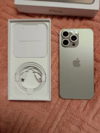 iPhone 15 Pro Max Negro/Gris