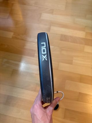 Pala NOX AT10 12K Carbon Agustín Tapia