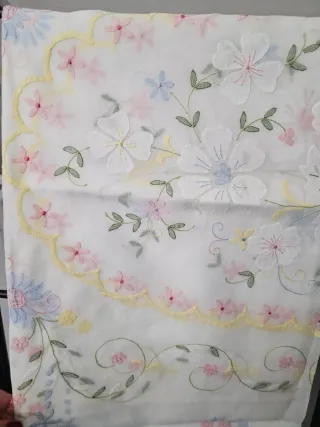 Coperta matrimoniale lino e organza ricamata