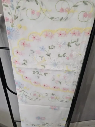 Coperta matrimoniale lino e organza ricamata