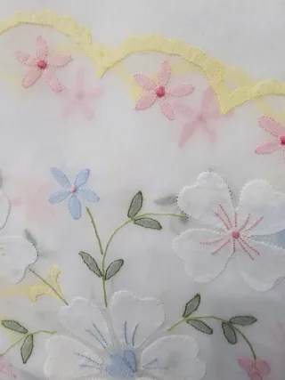 Coperta matrimoniale lino e organza ricamata