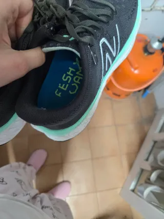 Zapatillas New Balance Running Mujer Negro/Verde