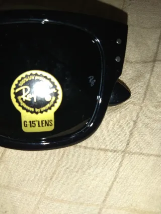 Ray-Ban Mega Wayfarer RB0840F en color negro.