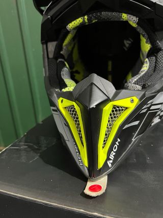 Capacete Airoh Aviator 3 Rampage