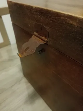 Baule in legno piccolo