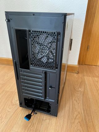 Caja PC Antec NX410 Negra