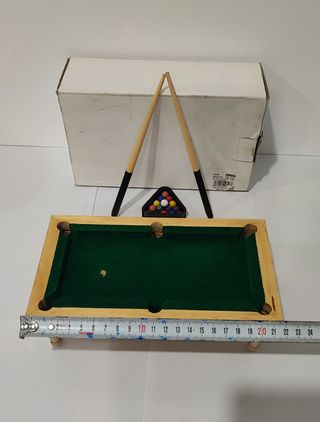 Mini mesa de billar con accesorios