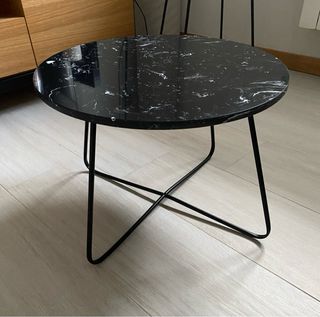 Set di tavolini in marmo nero
