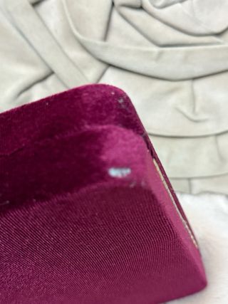 Bolso de mano buganvilla con perlas defecto