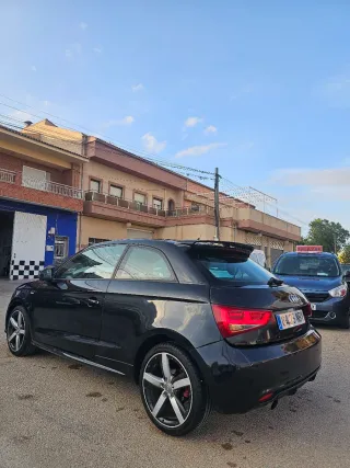 Audi A1 2012