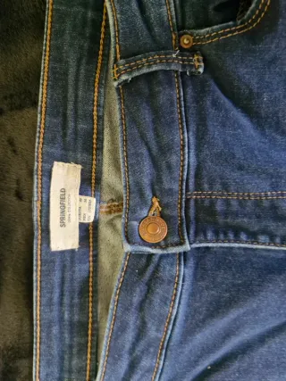 Vaqueros clásicos azules