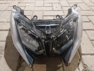 Faro Delantero AK550