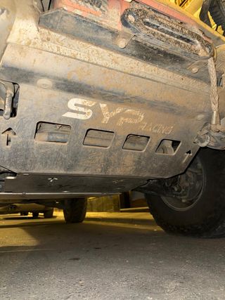 Mitsubishi Montero V60 off road