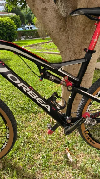 Bicicleta Orbea Doble Suspensión