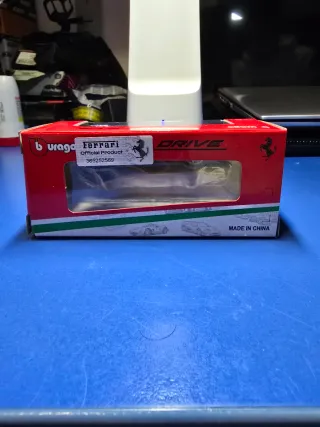 Modellino bburago ferrari 488 pista scala 1:64
