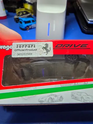 Modellino bburago ferrari 488 pista scala 1:64